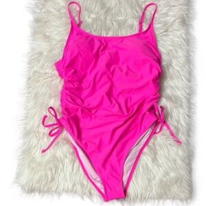NWOT From Amazon Bright Pink Ruched Tie Sides One Piece Swimsuit Size 2XL